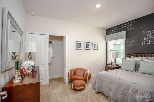 10794 Lucie Ct, Pensacola, FL 32526