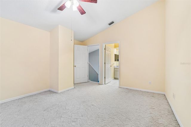 5030 UMBER WAY N, Tampa, FL 33624