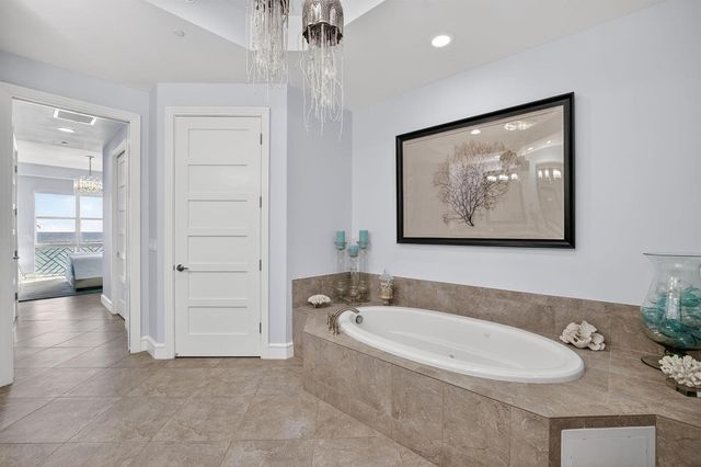 4510 El Mar Drive PH-405, Lauderdale By The Sea, FL 33308