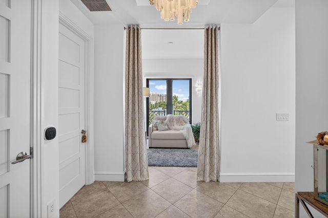 4510 El Mar Drive PH-405, Lauderdale By The Sea, FL 33308