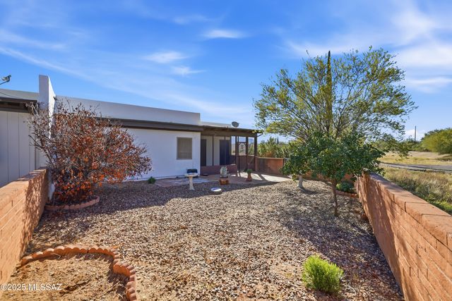 871 N Camino De Luz, Green Valley, AZ 85614