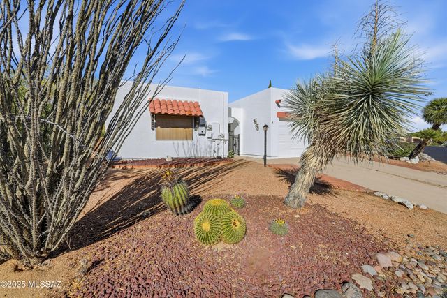 871 N Camino De Luz, Green Valley, AZ 85614
