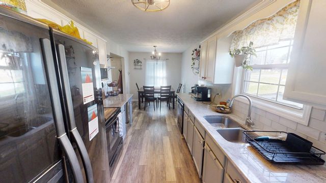 1019 E Irvine Street, Richmond, KY 40475