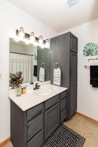 6166 35th Street S, Fargo, ND 58104
