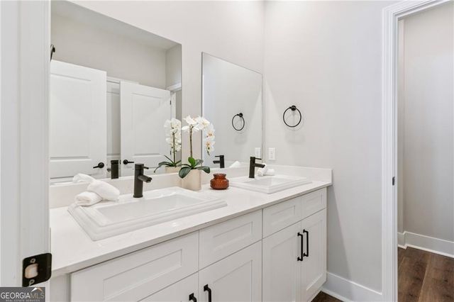 46 E Chapel Drive, Brunswick, GA 31525