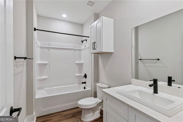 46 E Chapel Drive, Brunswick, GA 31525