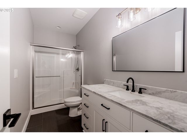 21281 Sw SIMON Ter, Sherwood, OR 97140