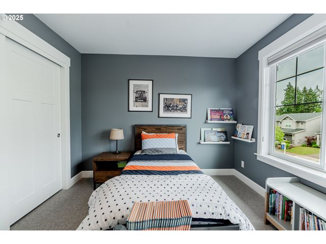 21281 Sw SIMON Ter, Sherwood, OR 97140