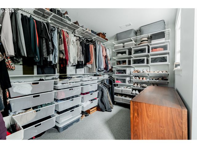 21281 Sw SIMON Ter, Sherwood, OR 97140