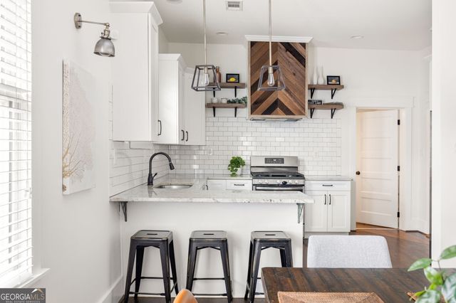 2480 Memorial Drive, Atlanta, GA 30317