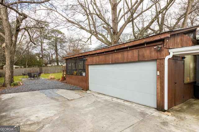 2480 Memorial Drive, Atlanta, GA 30317