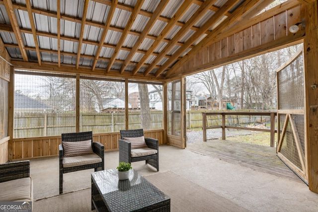 2480 Memorial Drive, Atlanta, GA 30317