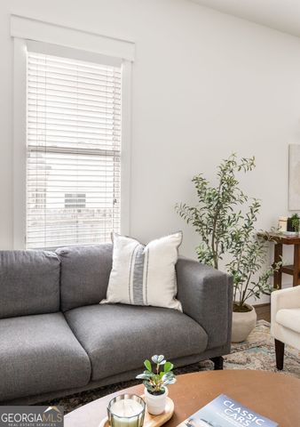 2480 Memorial Drive, Atlanta, GA 30317