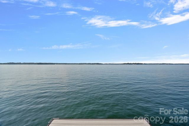 21013 Island Forest Drive, Cornelius, NC 28031