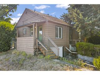 2504 N BALDWIN St, Portland, OR 97217