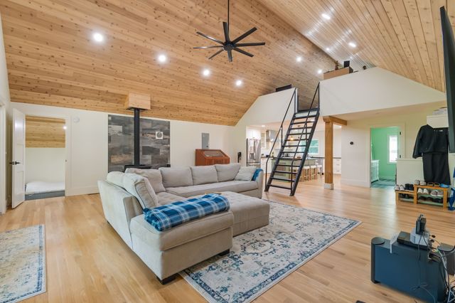 6645 Piney River Rd, N, Bon Aqua, TN 37025