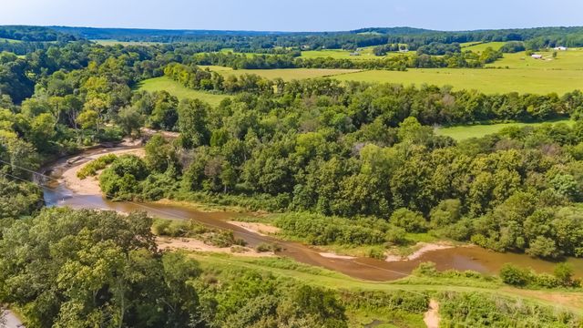6645 Piney River Rd, N, Bon Aqua, TN 37025