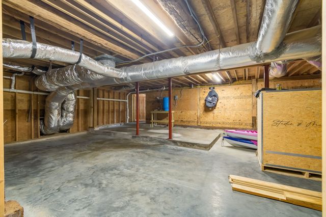 6645 Piney River Rd, N, Bon Aqua, TN 37025