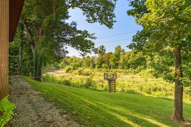 6645 Piney River Rd, N, Bon Aqua, TN 37025
