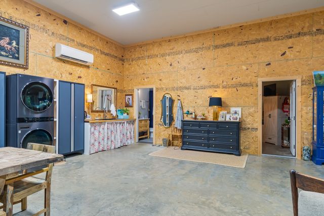 6645 Piney River Rd, N, Bon Aqua, TN 37025