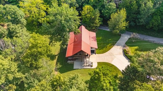 6645 Piney River Rd, N, Bon Aqua, TN 37025