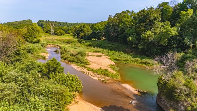 6645 Piney River Rd, N, Bon Aqua, TN 37025