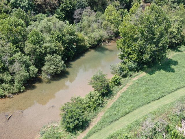 6645 Piney River Rd, N, Bon Aqua, TN 37025