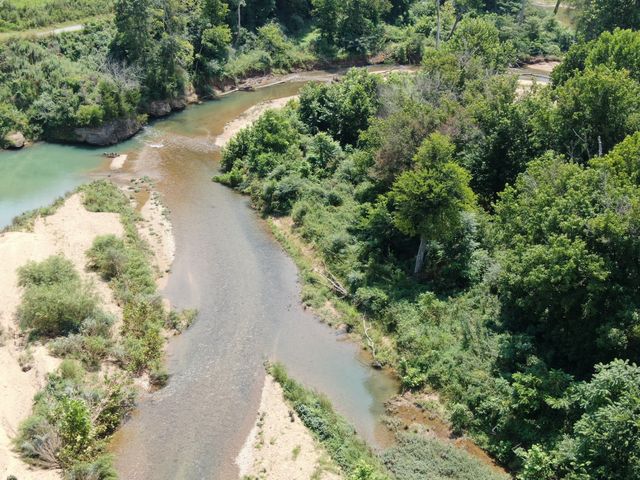 6645 Piney River Rd, N, Bon Aqua, TN 37025