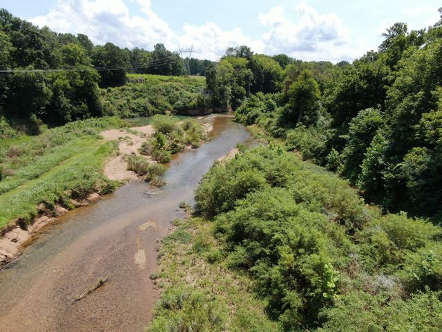 6645 Piney River Rd, N, Bon Aqua, TN 37025