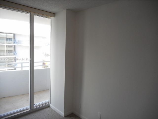 8911 Collins Ave 1102, Surfside, FL 33154