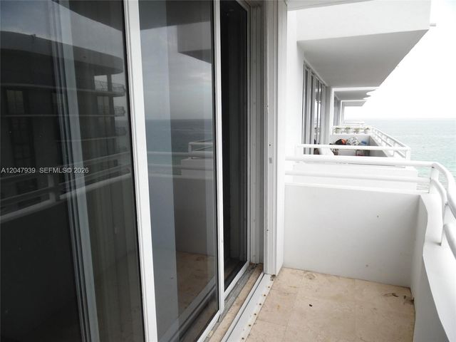 8911 Collins Ave 1102, Surfside, FL 33154