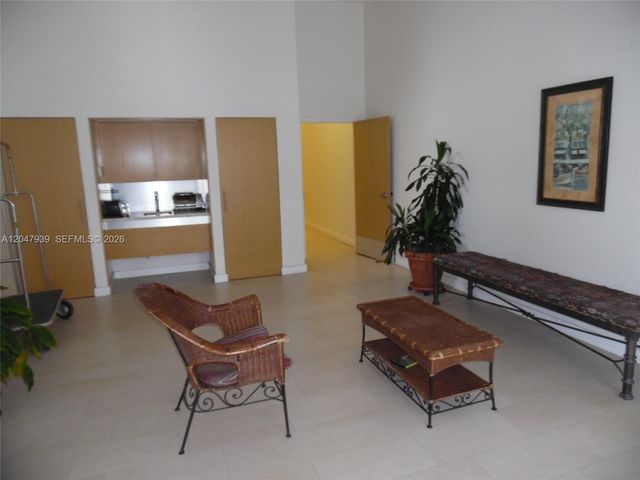 8911 Collins Ave 1102, Surfside, FL 33154