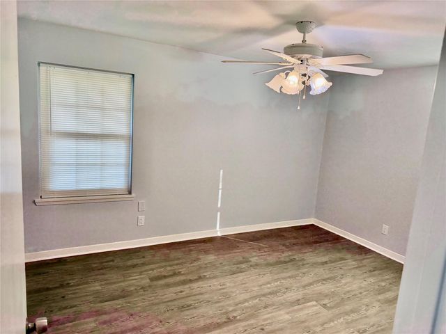 3304 Tanglebriar Drive, Pasadena, TX 77503