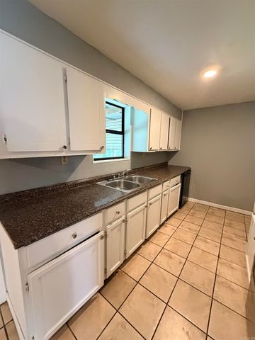 226 Walden, Benton, AR 72015