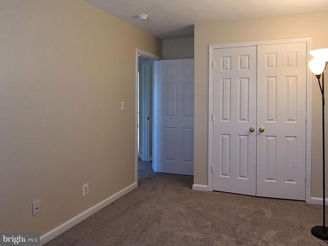 106 REGINA LN, Fredericksburg, VA 22405