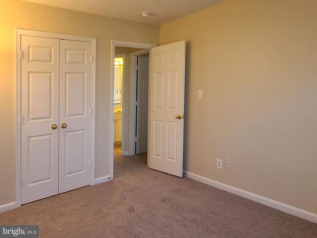 106 REGINA LN, Fredericksburg, VA 22405