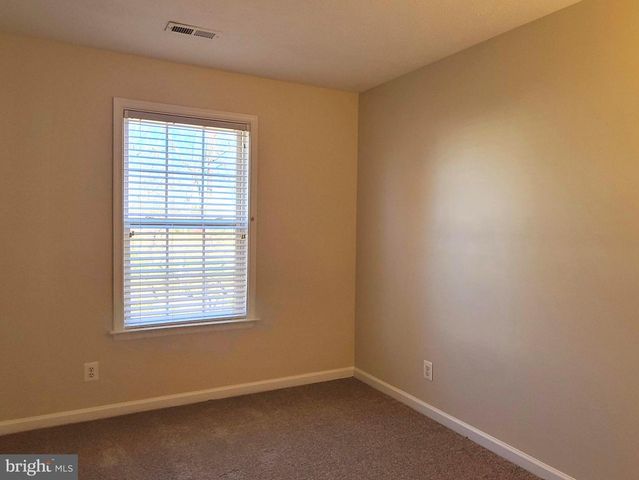 106 REGINA LN, Fredericksburg, VA 22405