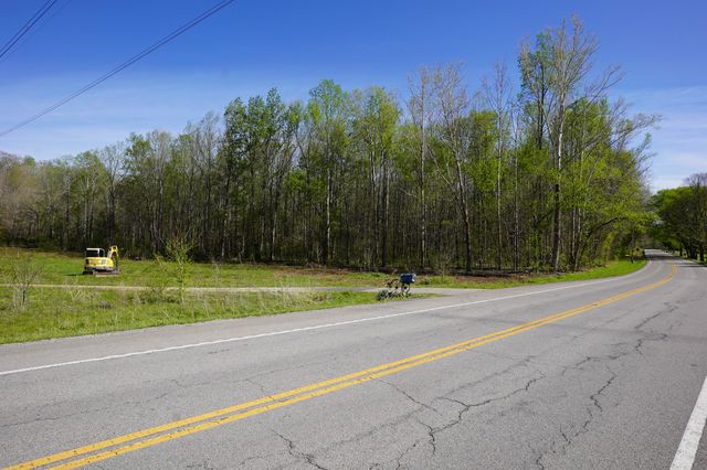 4149 Hwy 49, Tennessee Ridge, TN 37178