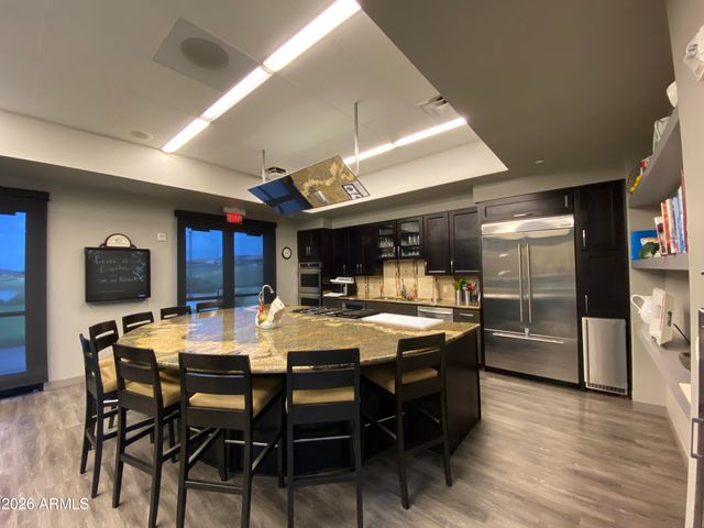 17987 W REDWOOD Lane, Goodyear, AZ 85338