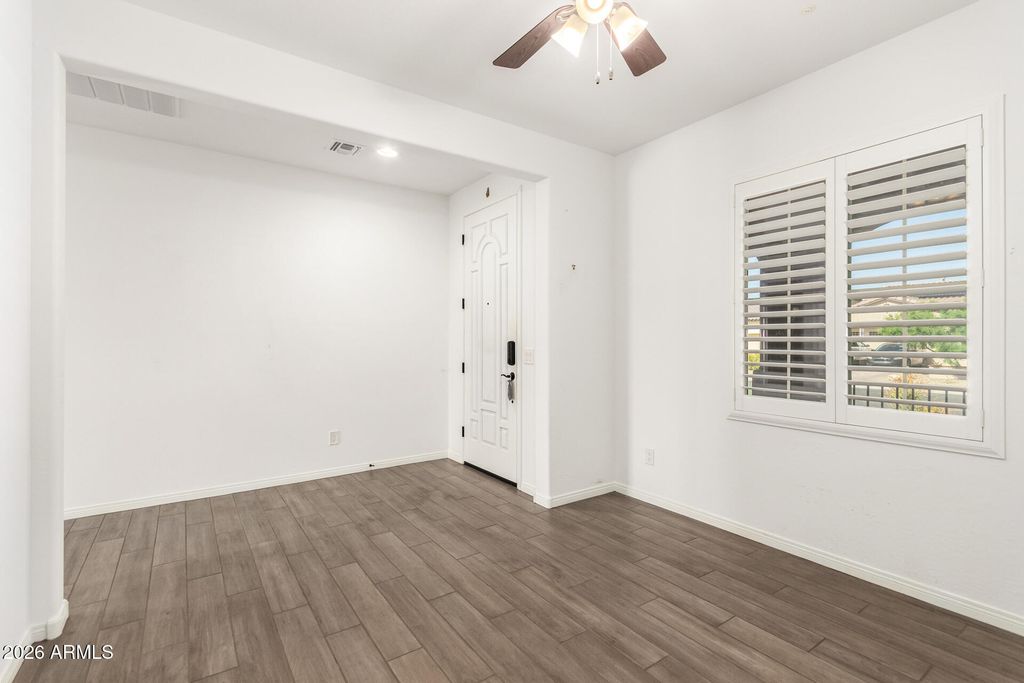 17987 W REDWOOD Lane, Goodyear, AZ 85338 — photo 4