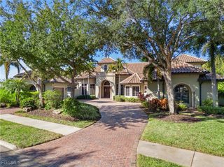 1265 Canterbury DR, Fort Myers, FL 33901