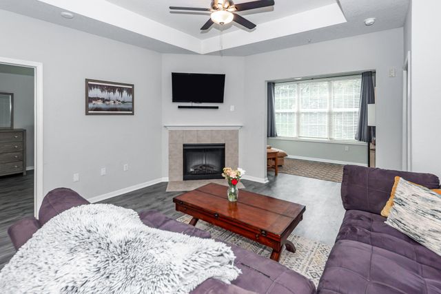 60 Fenwick Hall Allee Alley Apt 735, Johns Island, SC 29455