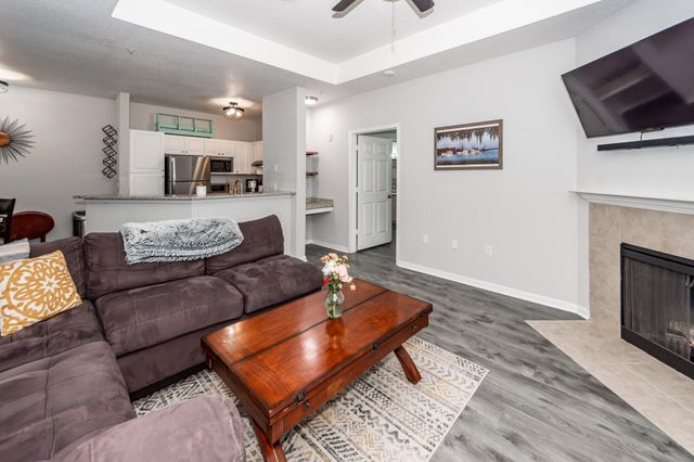 60 Fenwick Hall Allee Alley Apt 735, Johns Island, SC 29455