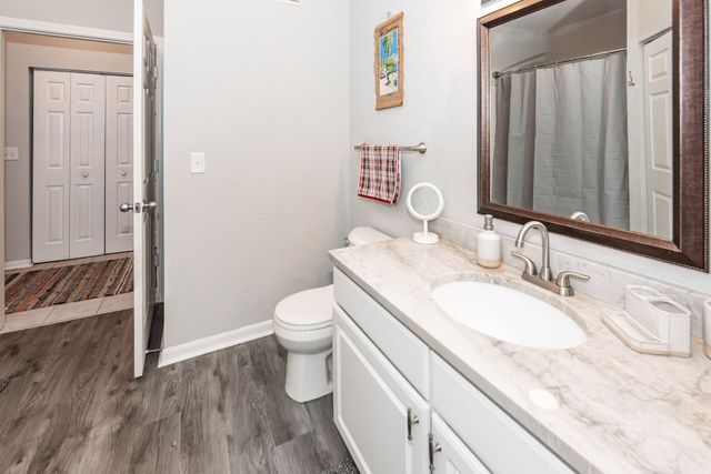 60 Fenwick Hall Allee Alley Apt 735, Johns Island, SC 29455