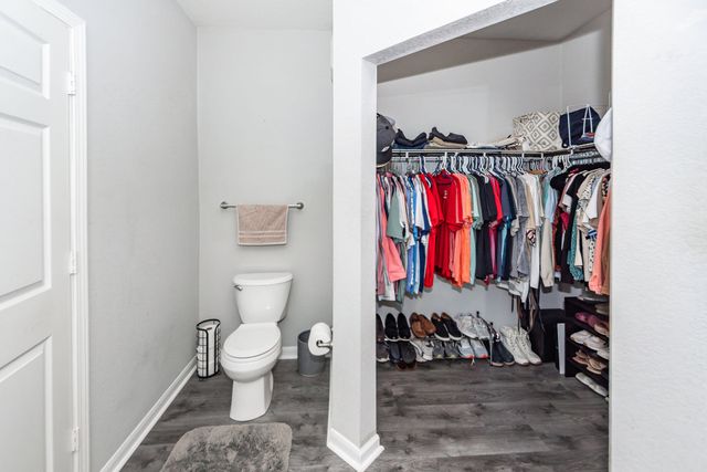 60 Fenwick Hall Allee Alley Apt 735, Johns Island, SC 29455