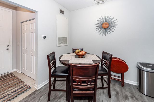 60 Fenwick Hall Allee Alley Apt 735, Johns Island, SC 29455