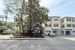 60 Fenwick Hall Allee Alley Apt 735, Johns Island, SC 29455