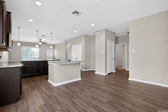 2038 Rhesus Vw, San Antonio, TX 78245