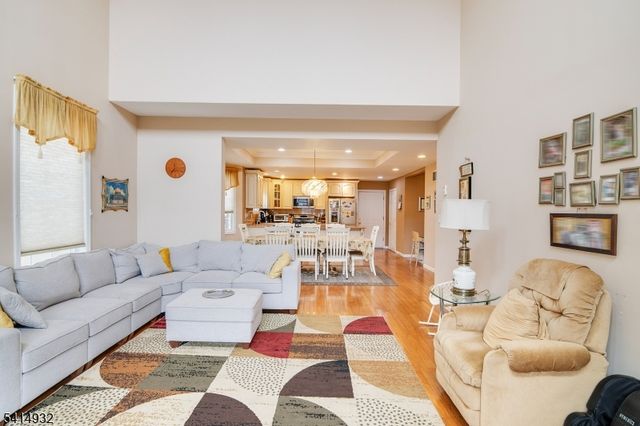36 Harrison St, Nutley Twp., NJ 07110