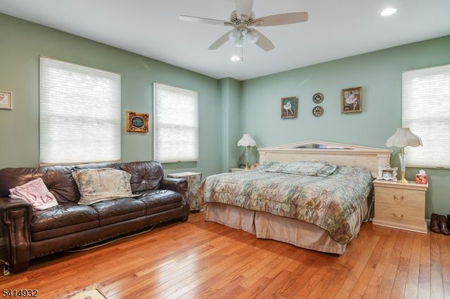 36 Harrison St, Nutley Twp., NJ 07110